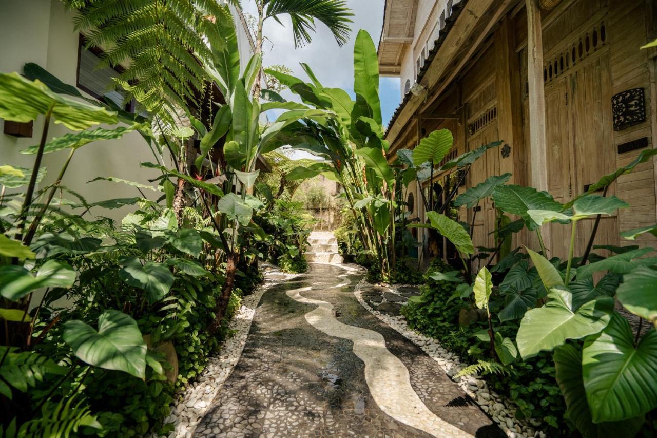 Basundari Retreat Ubud Hotel Exterior photo